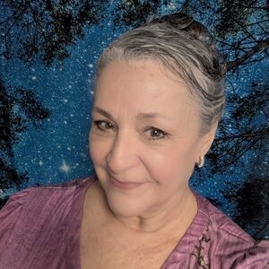 Meet your Posher, Mari